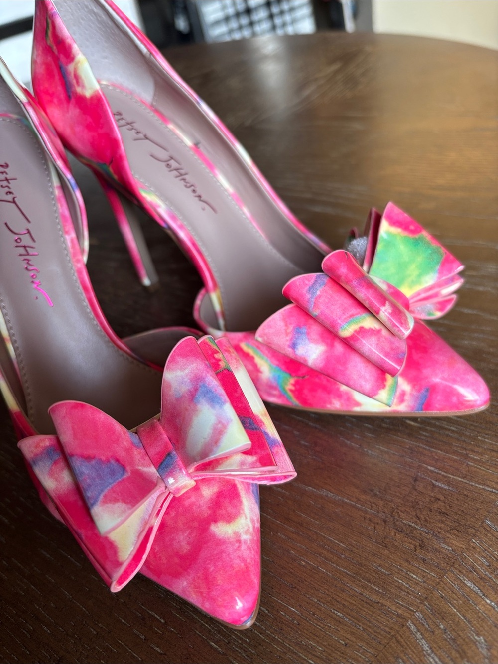 Betsey Johnson Prince-P abstract floral bright tie-dye Bow pointed stiletto pump